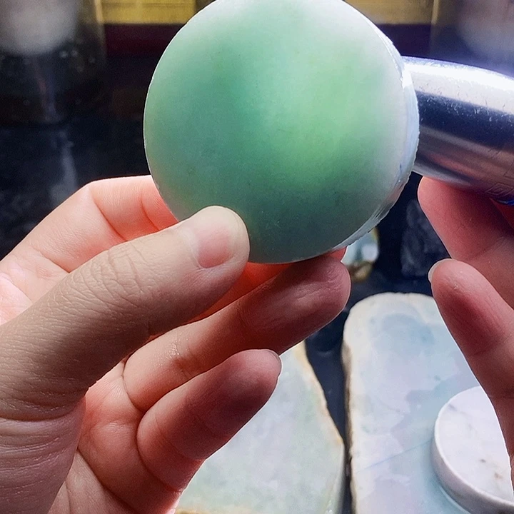 翡翠未镶嵌颈饰毛料45