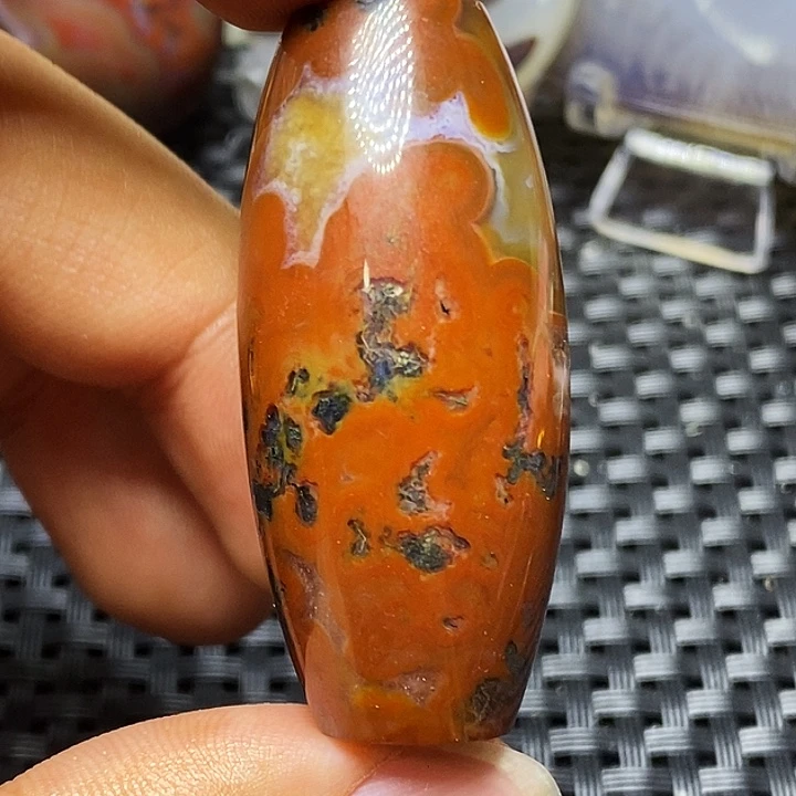 迈***斯玛瑙/玉髓未镶嵌颈饰