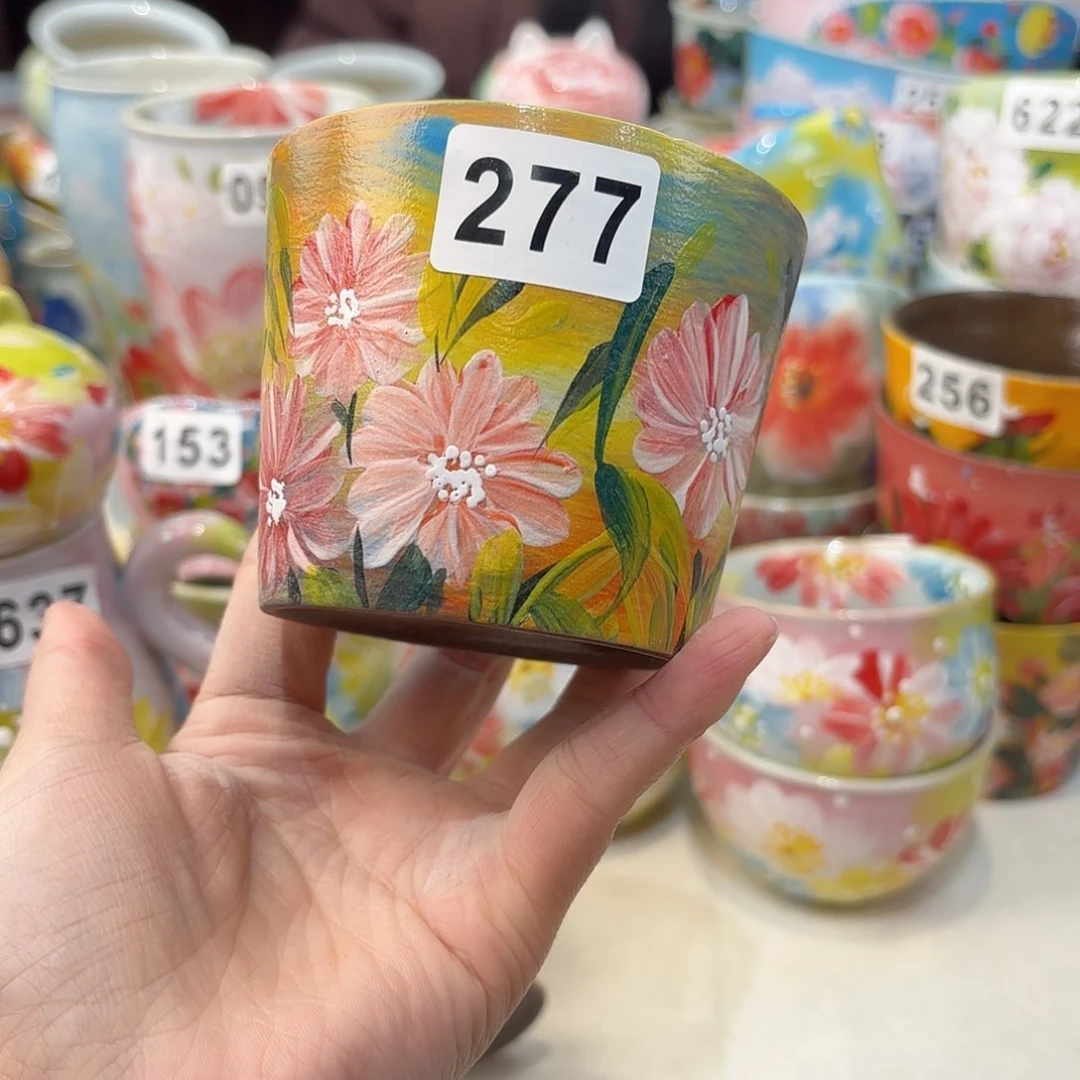 瓷片兔兔。。兔兔好帅