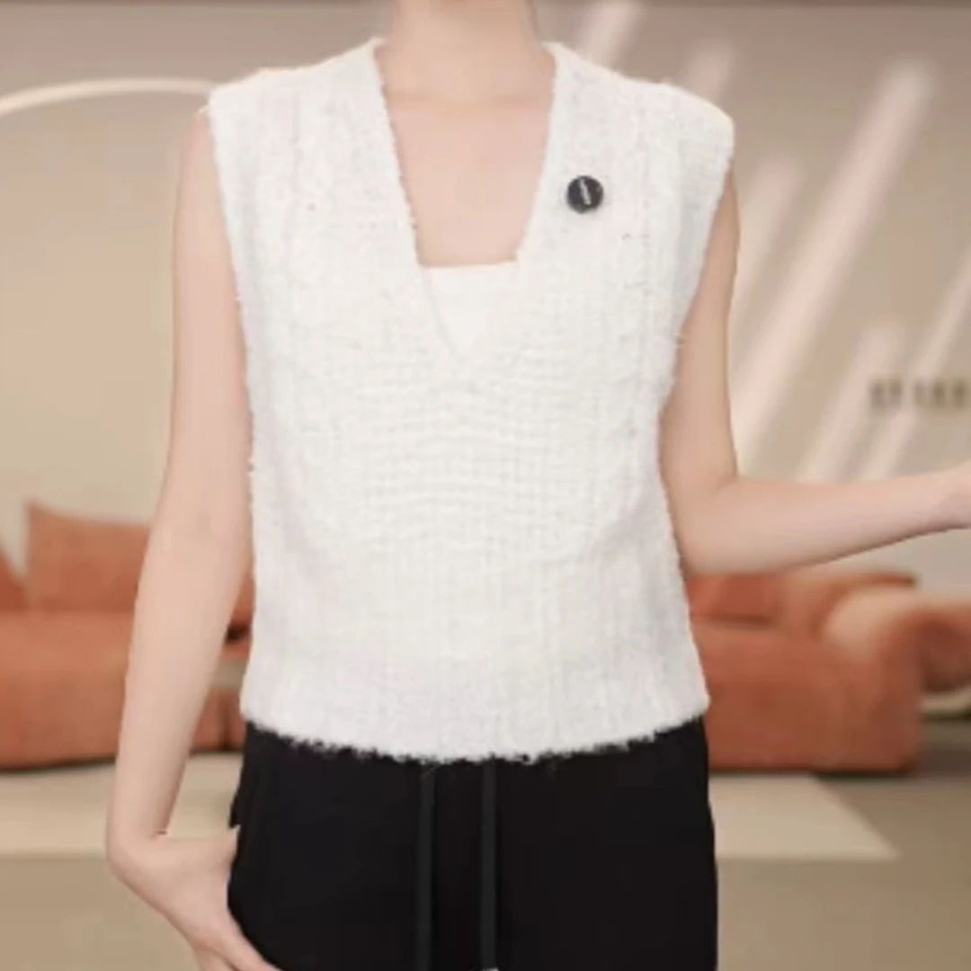 limil/丽米儿新款白色v领针织坎肩背心938021