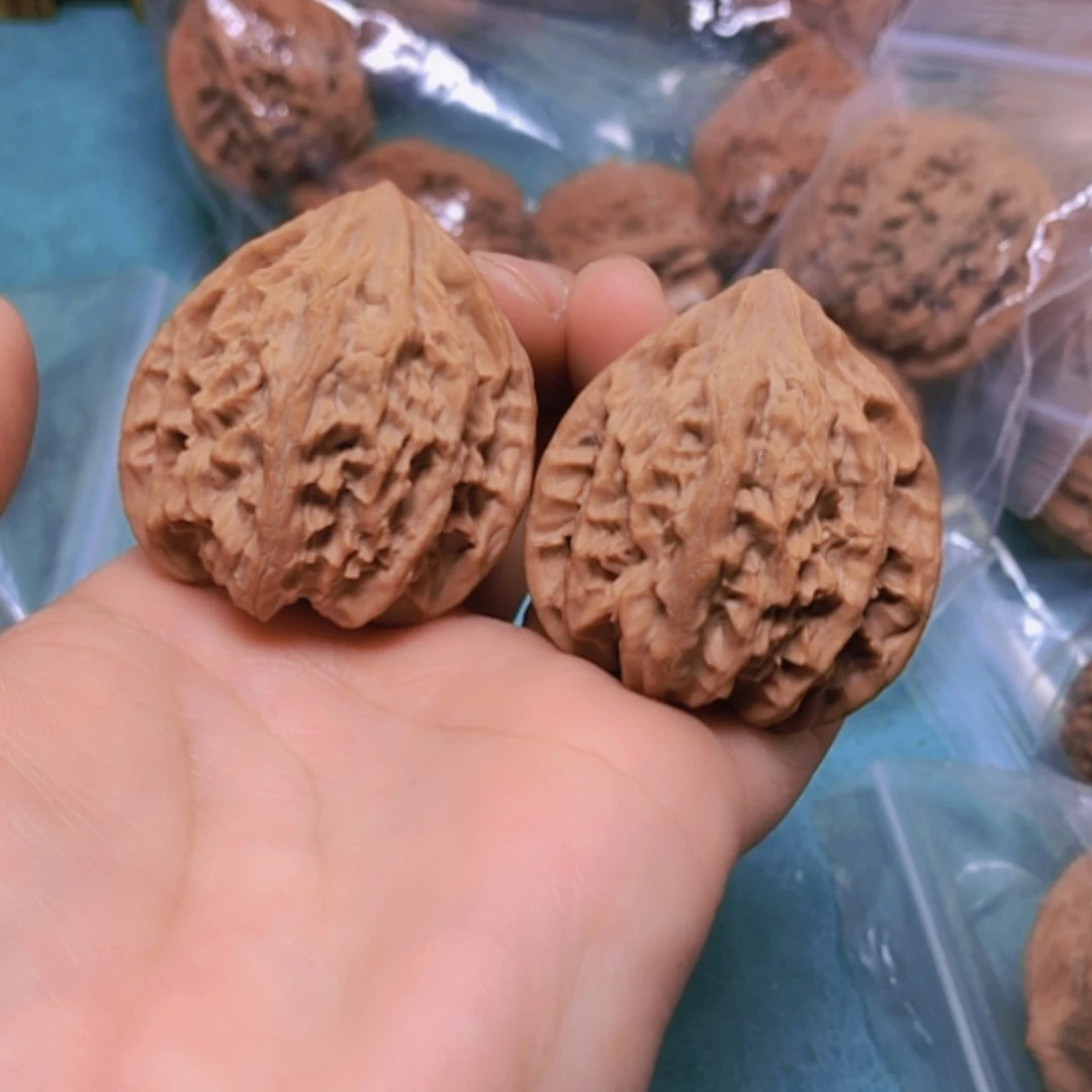 【闪购商品】把件核桃38.5朱雀修尖