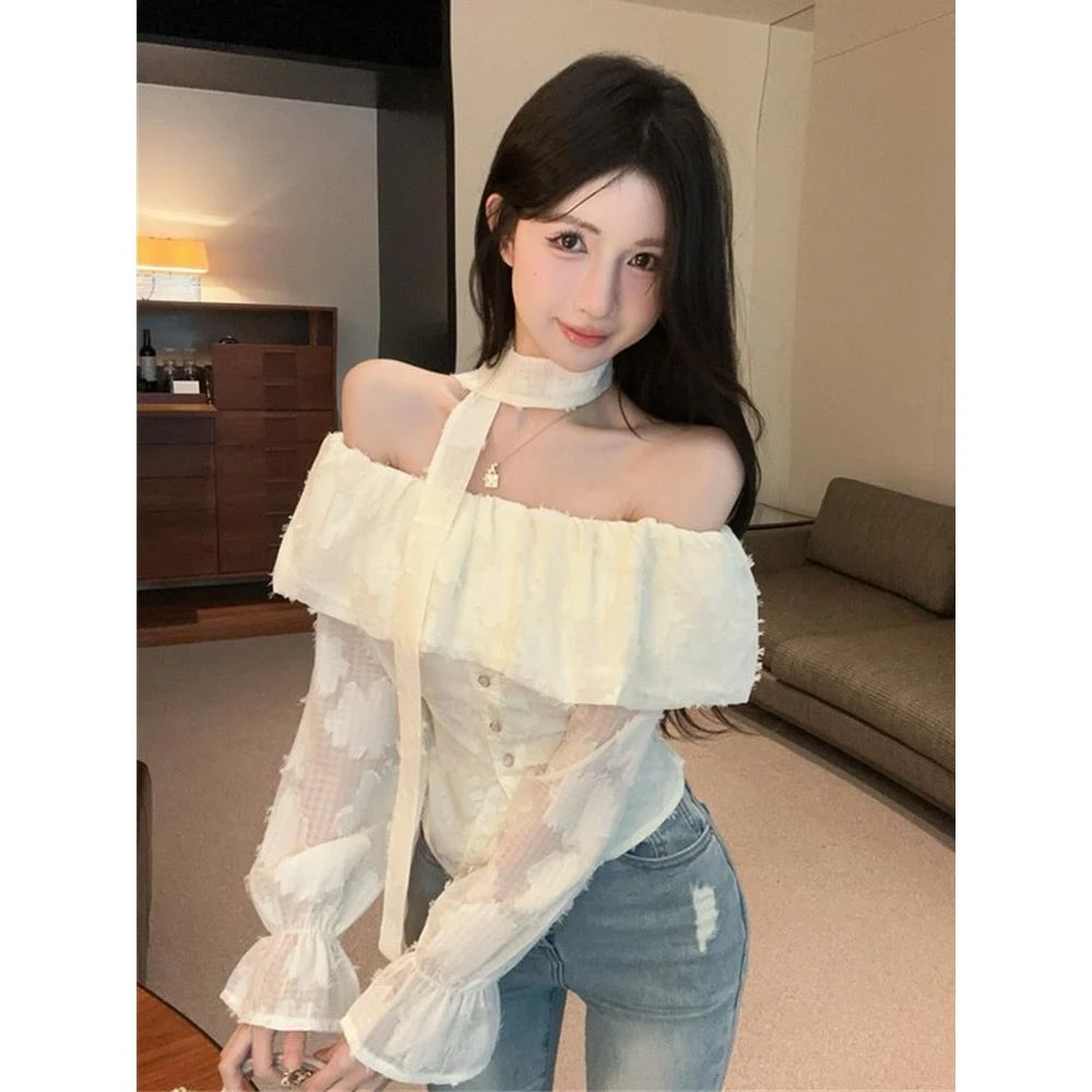 一字肩荷叶边蕾丝衬衫女秋季纯欲露肩挂脖上衣独特绝美巨好看衬衣