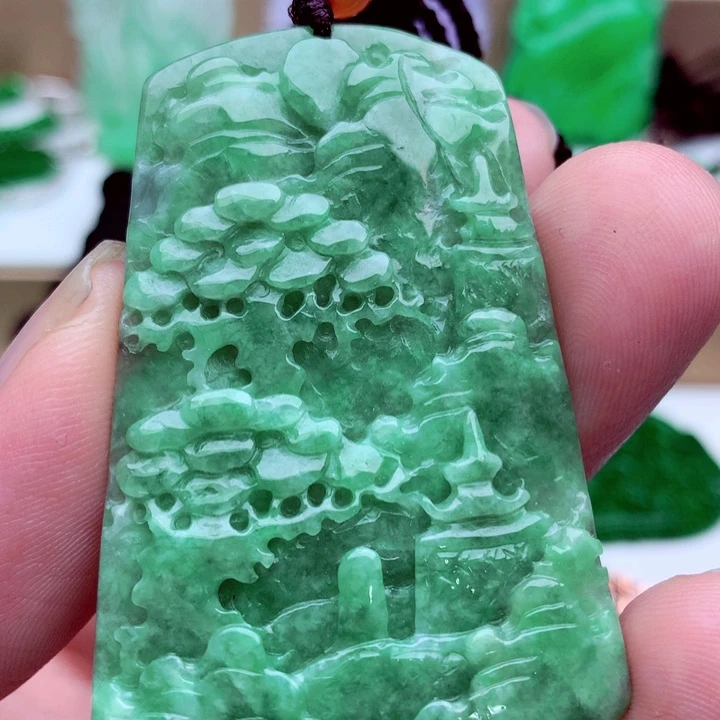 翡翠未镶嵌吊坠(不含链)