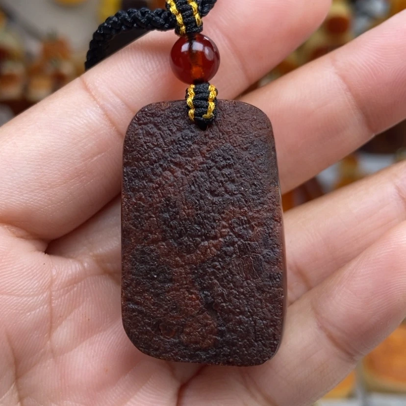 【闪购商品】琥珀颈饰未镶嵌