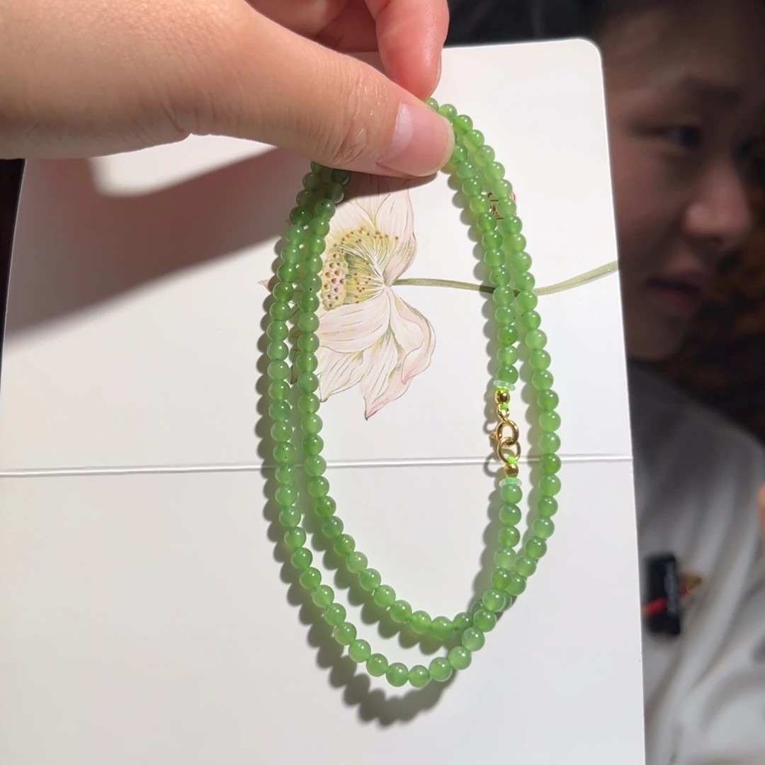 和田玉（碧玉）银S925镶嵌颈饰碧玉苹果绿微矿点4mm230