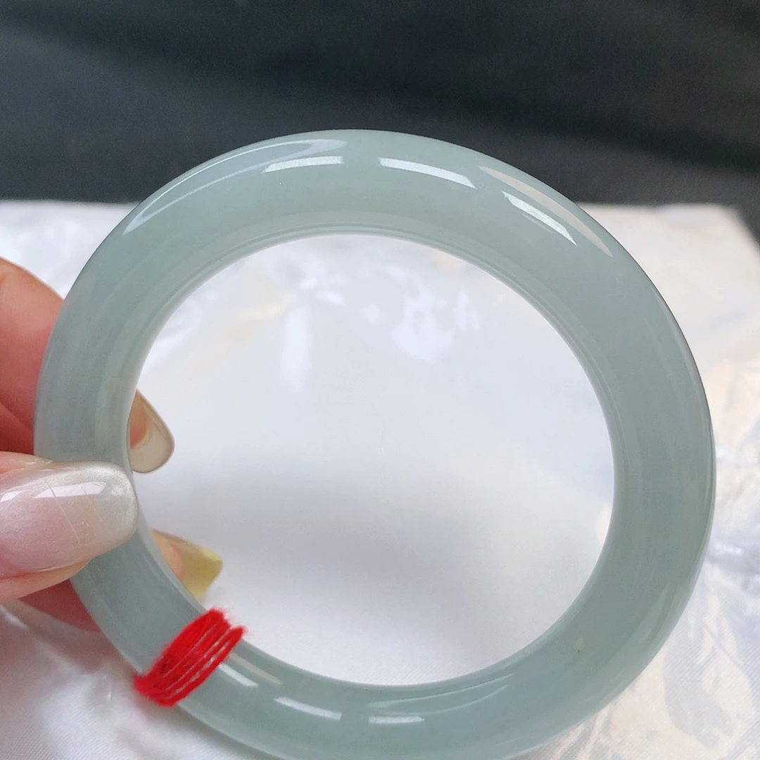 翡翠手镯未镶嵌翡翠手镯230号