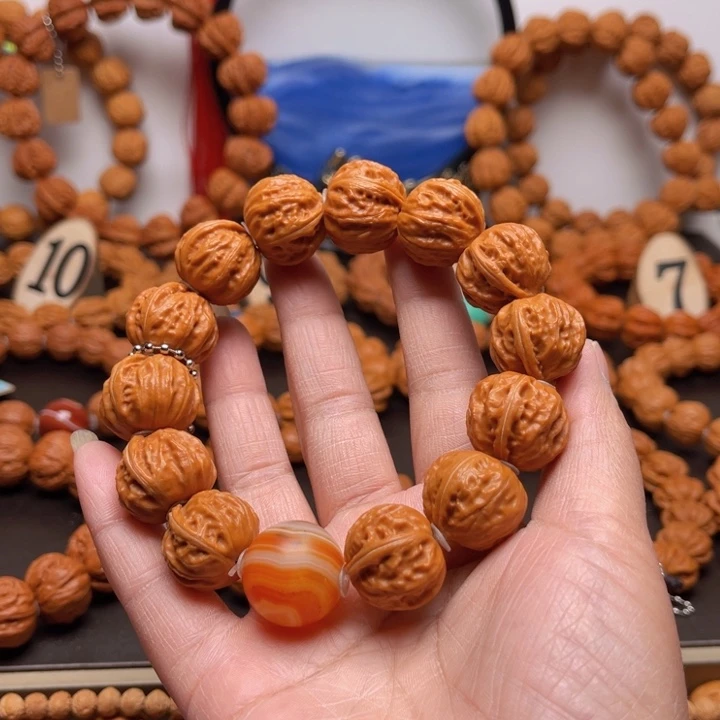 文玩核桃吊坠七*核桃手串