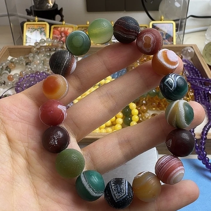 玛瑙/玉髓未镶嵌手链矿坑