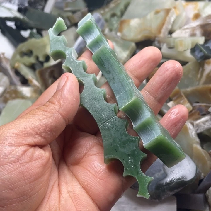 和田玉未镶嵌珠宝奇石