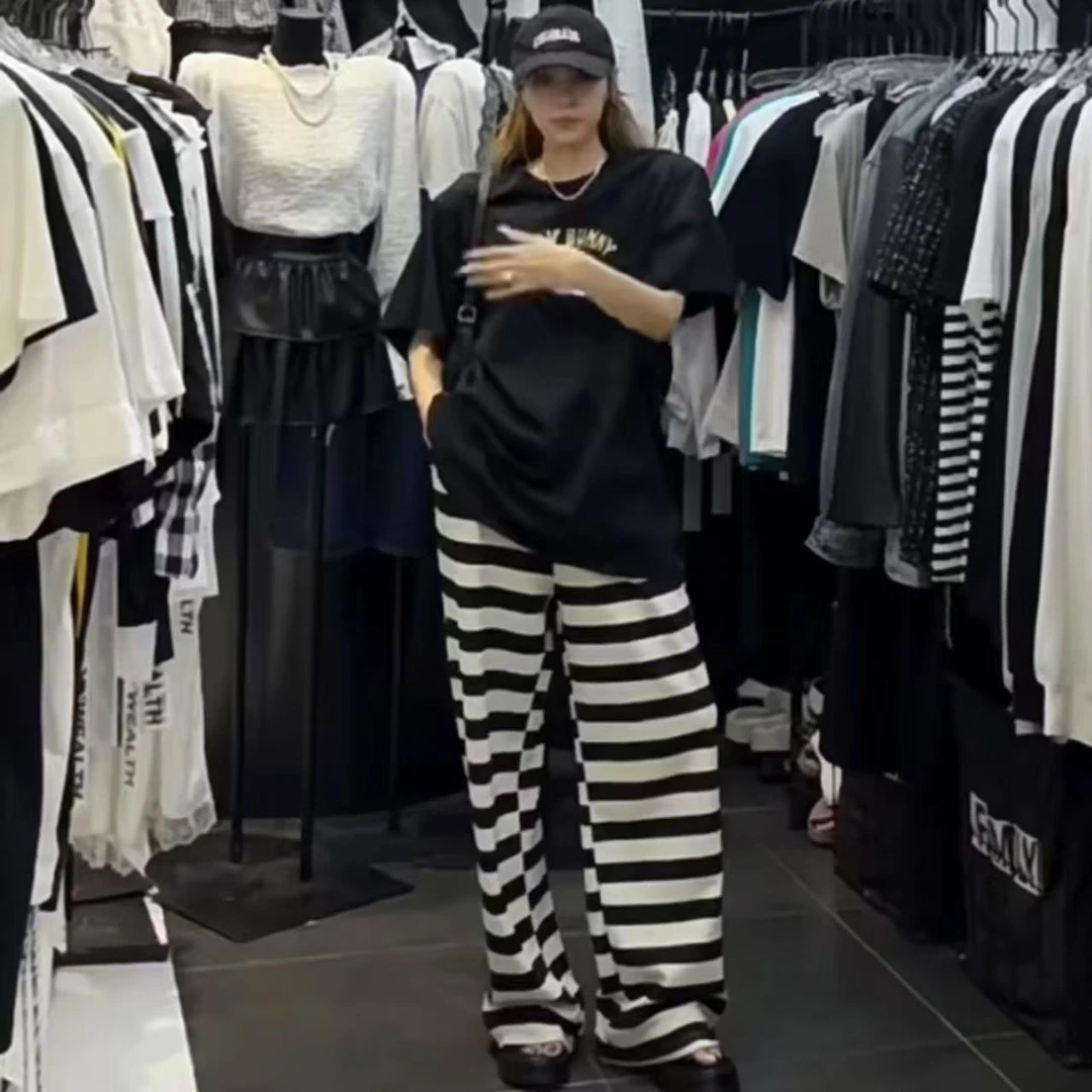 早春新款韩版休闲显瘦黑白条纹拖地裤女