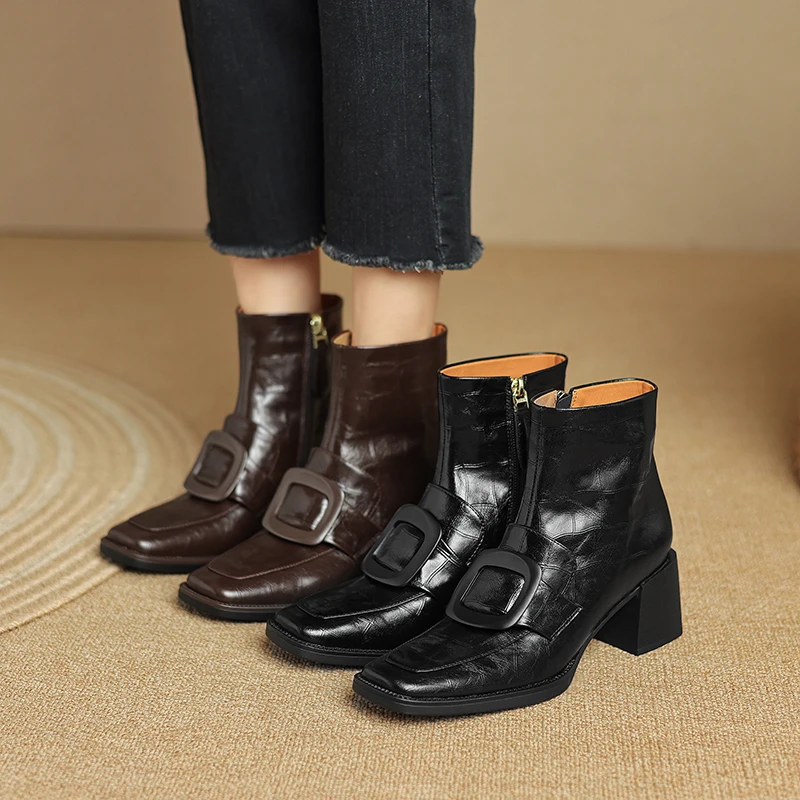 半坊手工女鞋|35-39|6.0cm|法式复古方头格纹牛皮方扣粗跟短靴女