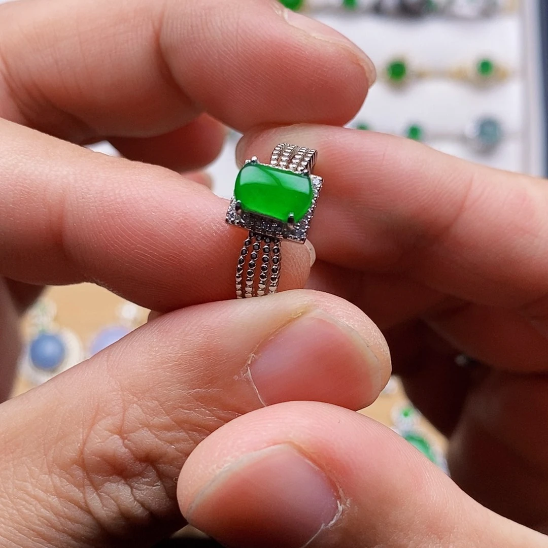 银S925镶嵌戒指翡翠戒指