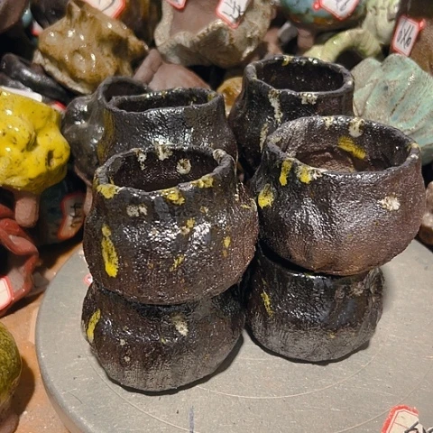 养***婆粗陶花盆制作就这样的支持