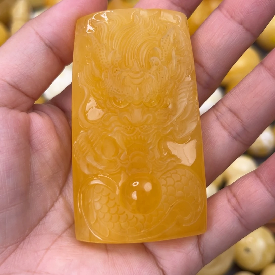 未镶嵌琥珀裸石龙牌