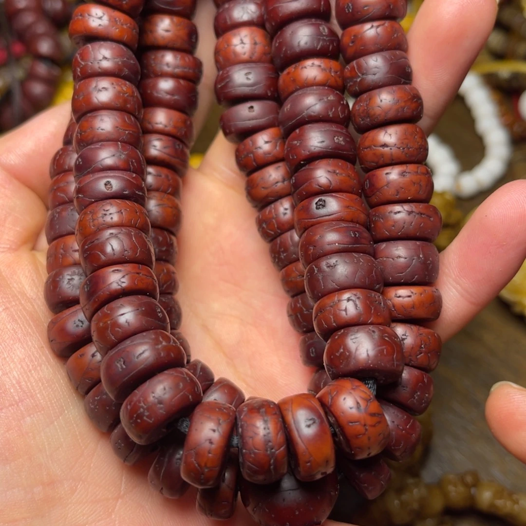 大叶紫檀（黑酸枝木类）