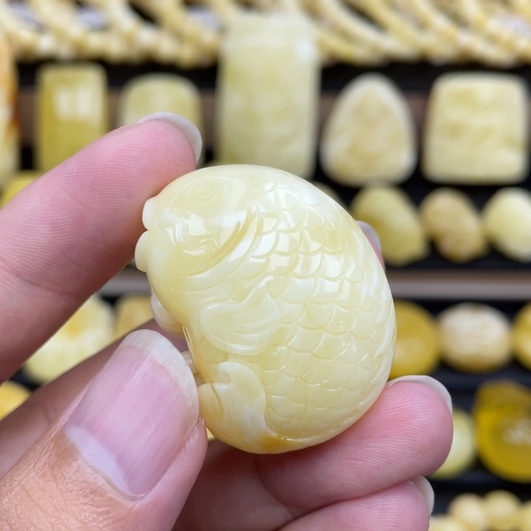 裸石琥珀未镶嵌琥珀蜜蜡