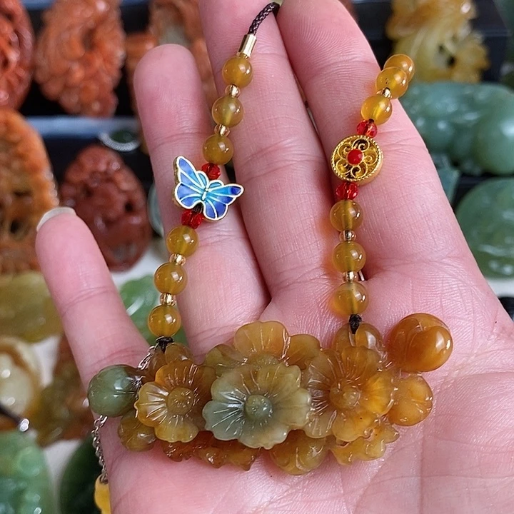 未镶嵌蛇纹石玉颈饰