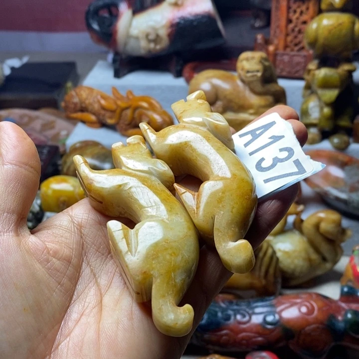 玛瑙/玉髓未镶嵌挂件