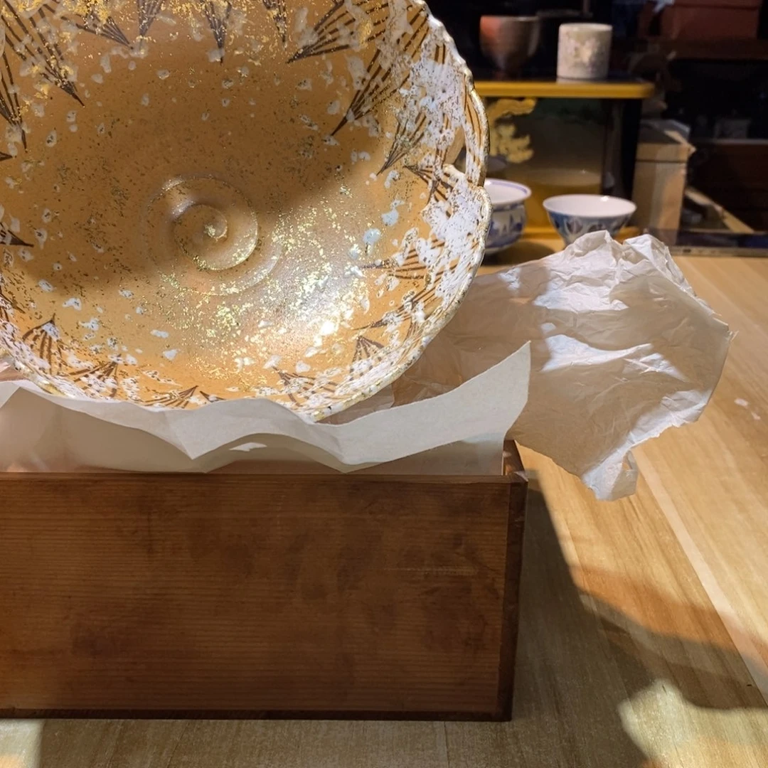 绿***河易雅集工艺品有限公司