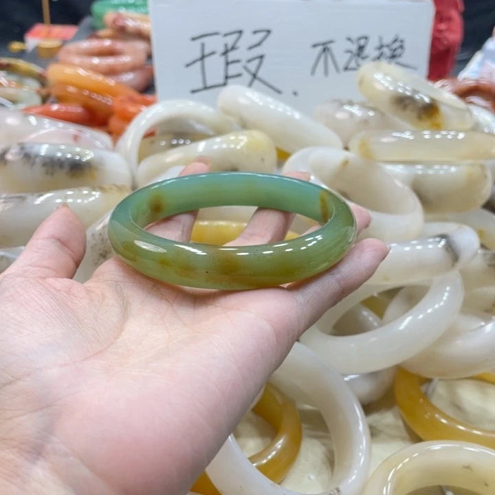 夏***风石英质玉钛钢珠宝奇石65