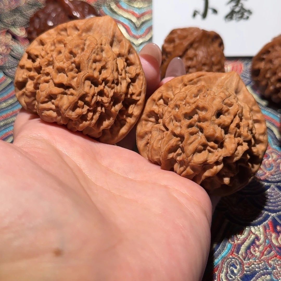 把件核桃1355号53桃心官帽文玩核桃