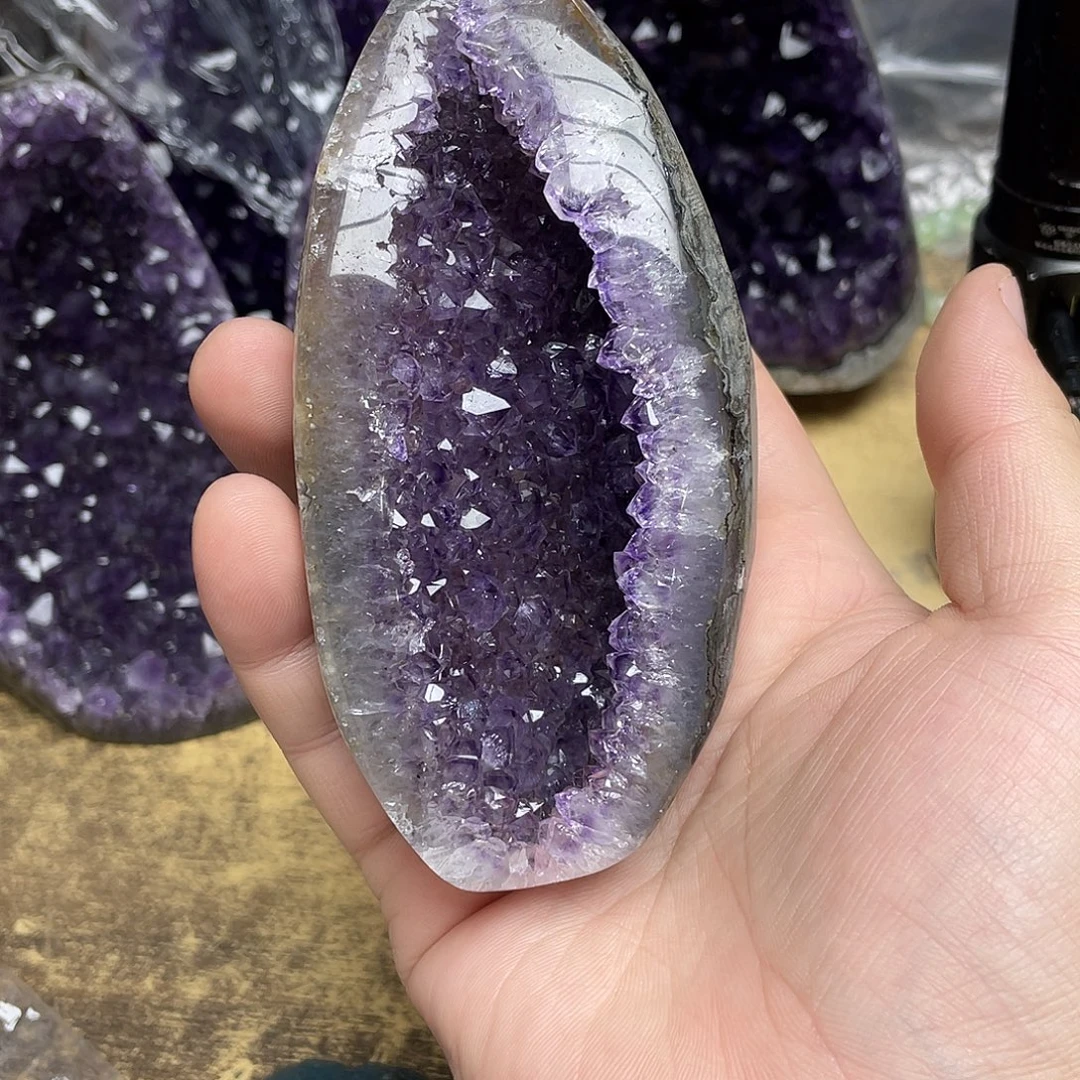 未镶嵌紫晶大型摆件（非配饰）