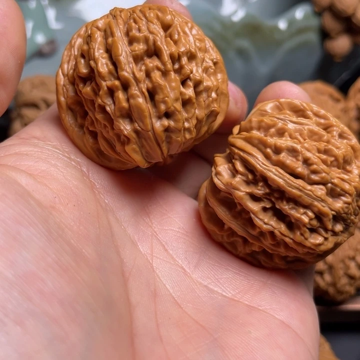 文玩核桃把件汉高