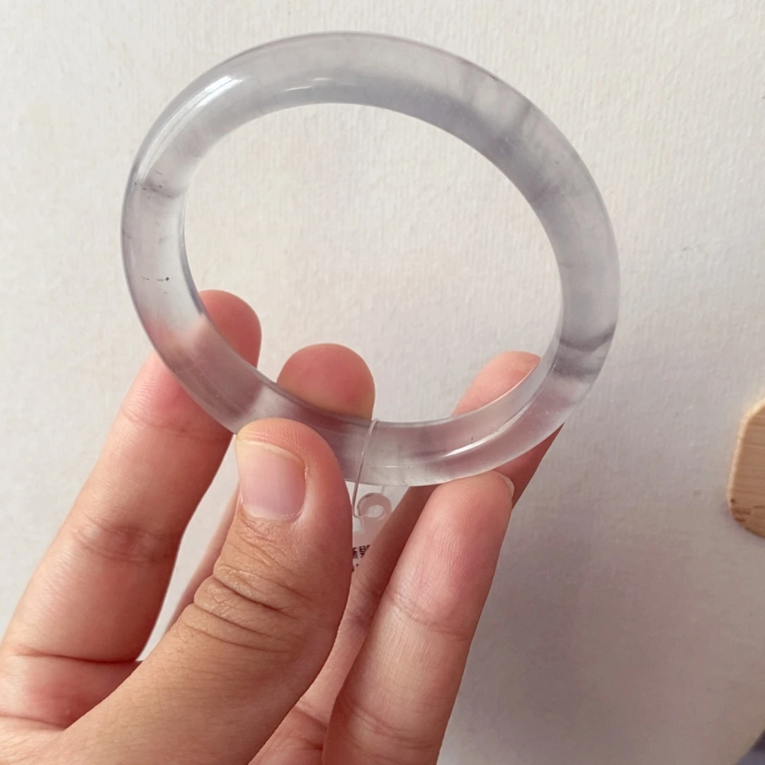 石英质玉手镯未镶嵌50-51