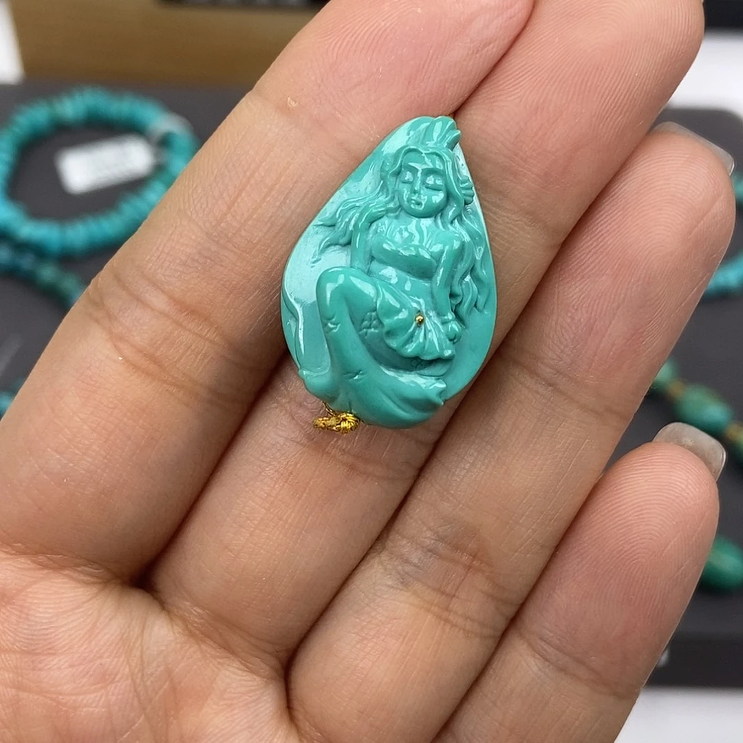 绿松石未镶嵌珠宝奇石