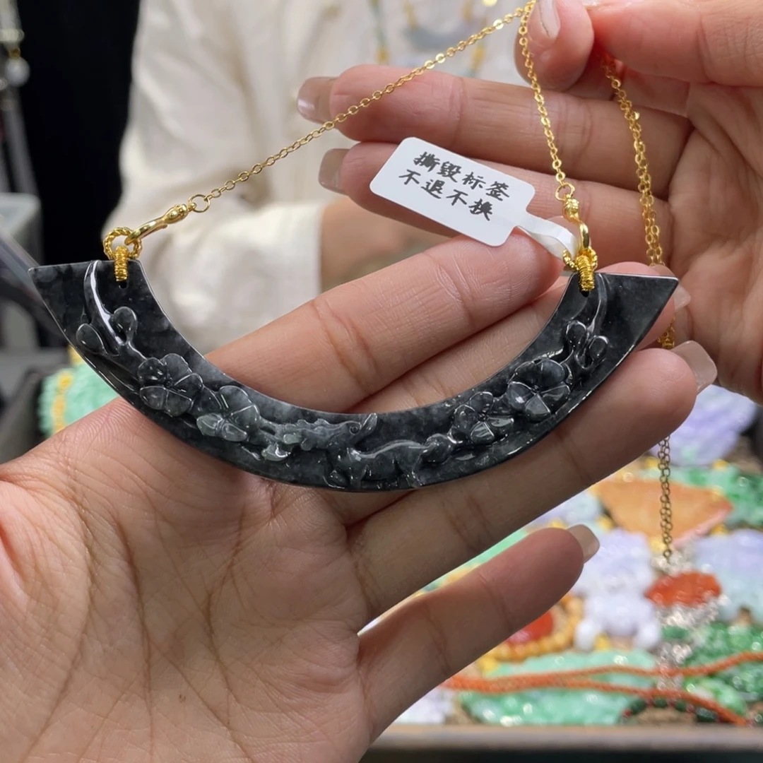 翡翠颈饰未镶嵌代编织