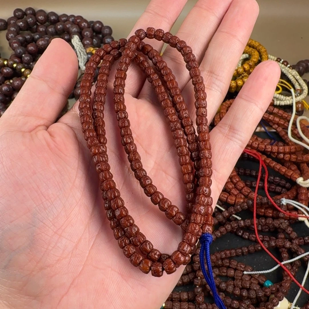 佳***花金刚菩提手串图健健康康