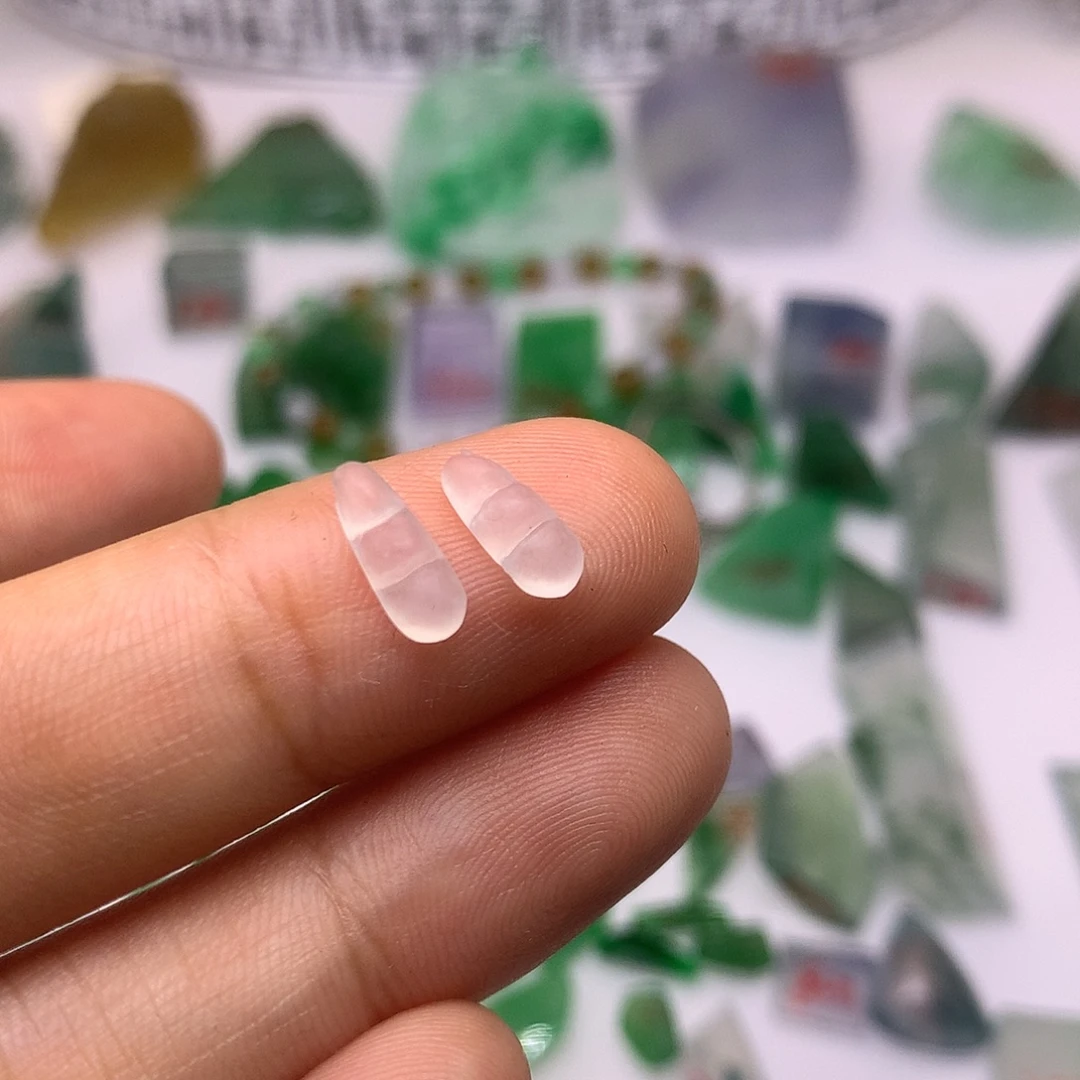 定制翡翠未镶嵌天然翡翠定制