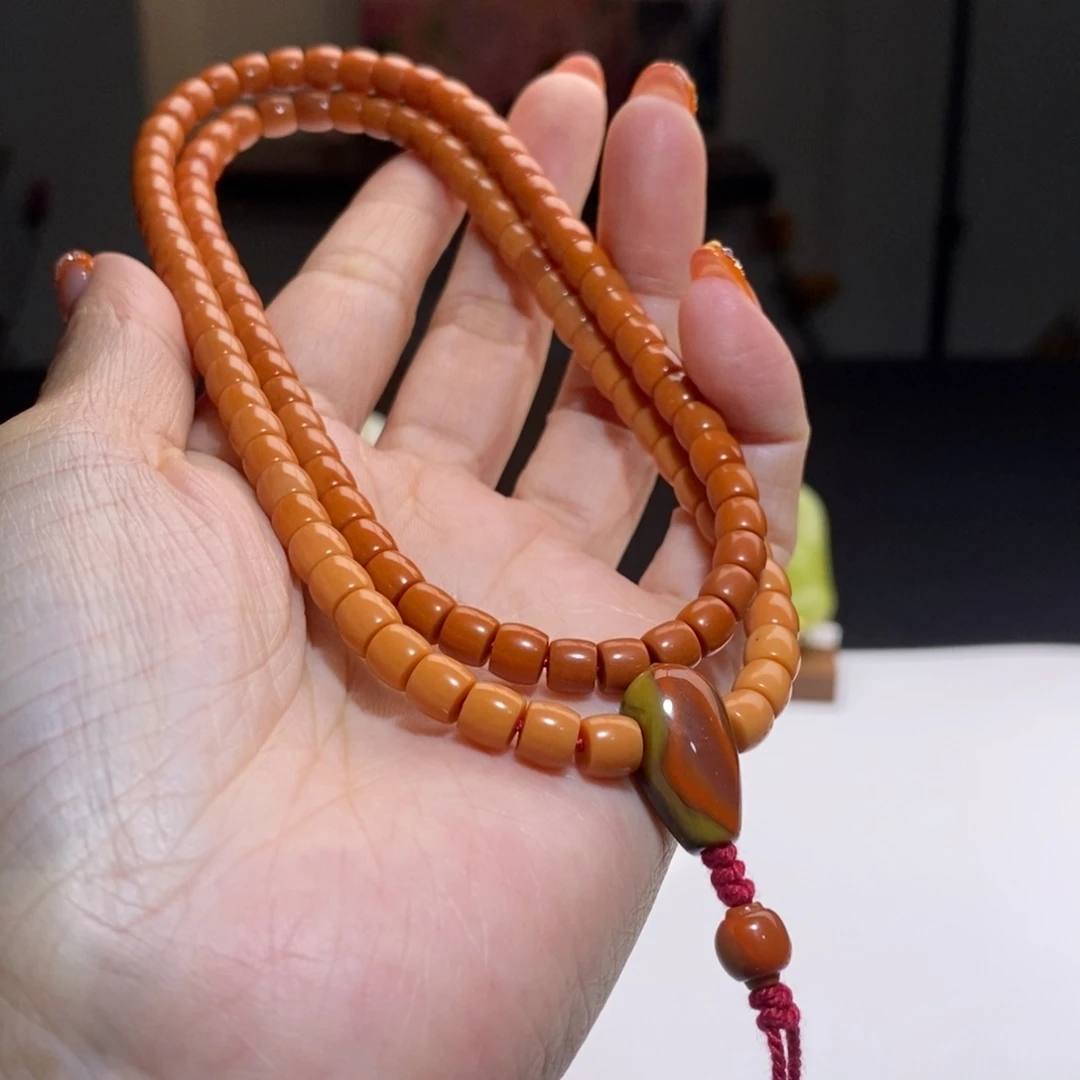 石英质玉（缅黄）未镶嵌颈饰