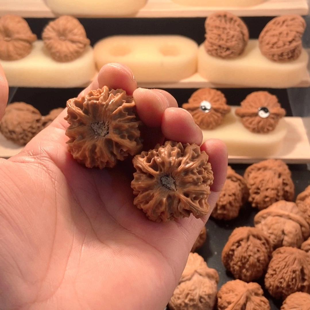 吊坠文玩核桃龙门涧