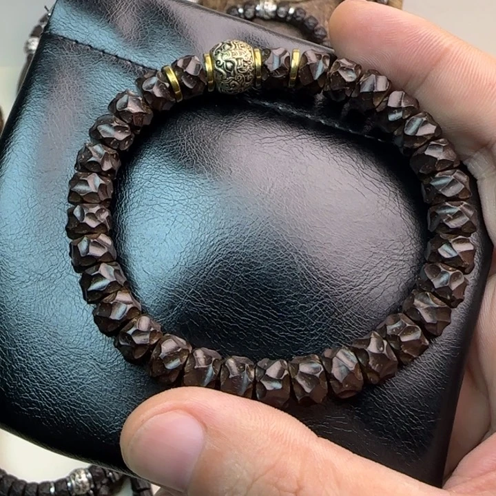 【闪购商品】椰蒂手串96无相铜貔貅