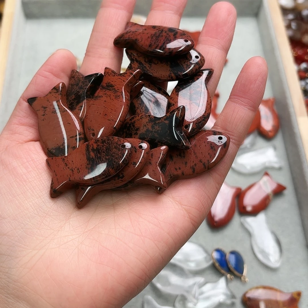 玛瑙/玉髓未镶嵌珠宝半成品20×39金天鹅鱼2颗