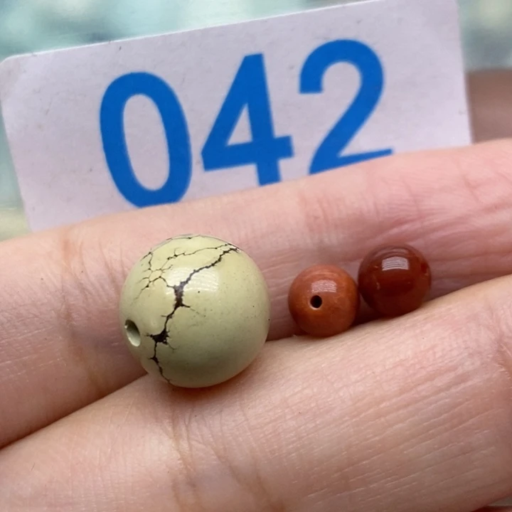 南红玛瑙未镶嵌珠宝奇石