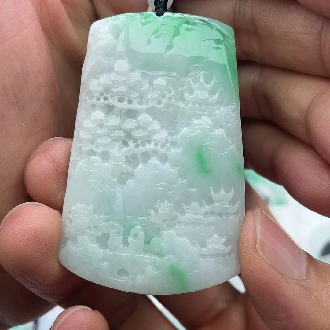 翡翠未镶嵌颈饰前****8翡翠