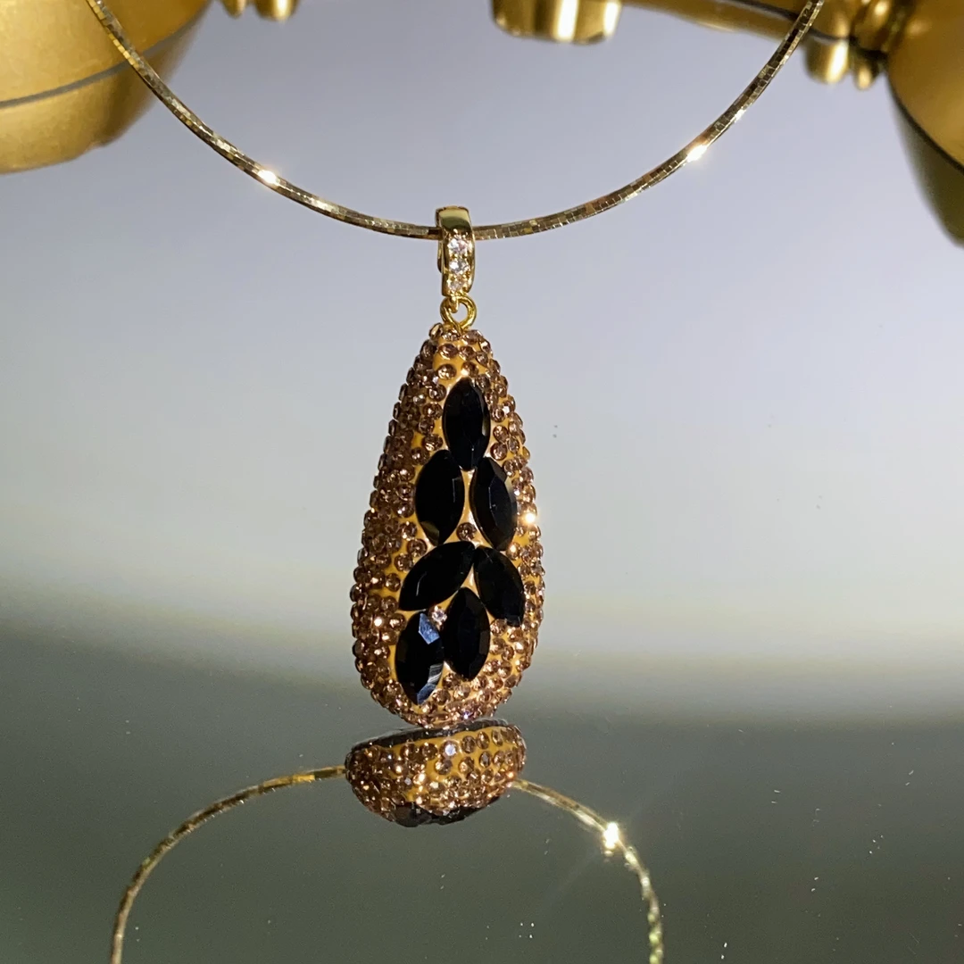 铜合金合成锆石吊坠 TTSD 黑色mn树叶吊坠 3353