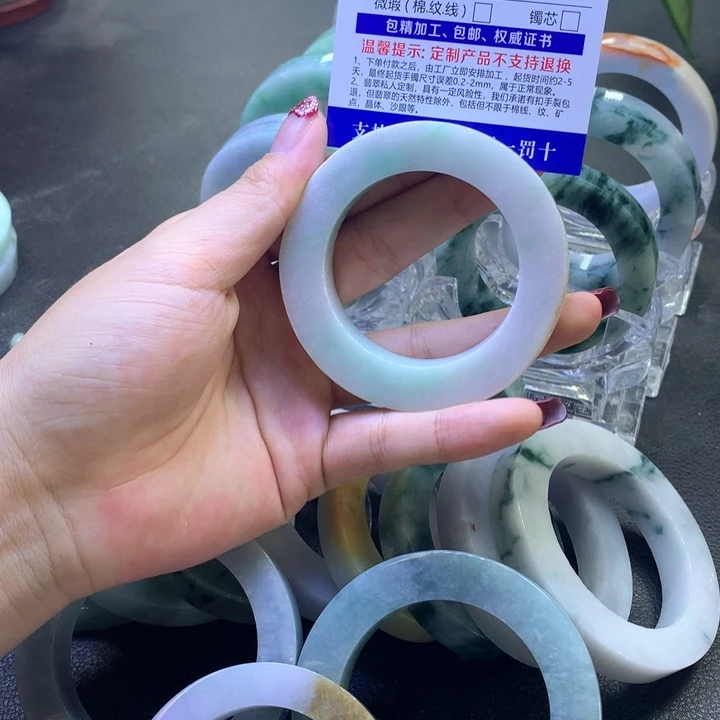 定制翡翠翡翠未镶嵌
