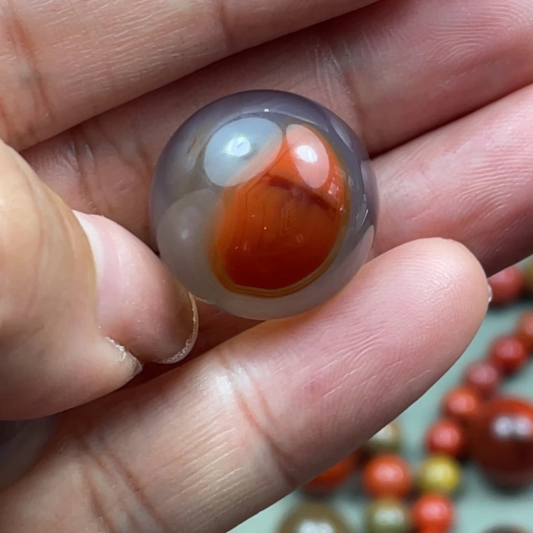 南红玛瑙未镶嵌颈饰