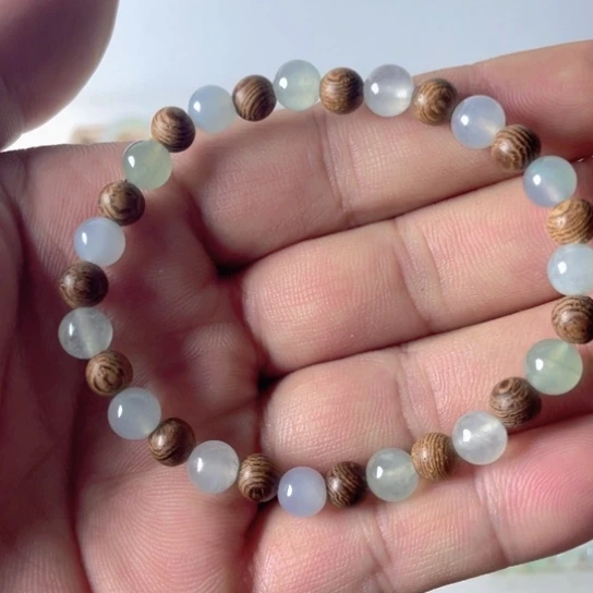 散珠翡翠白冰手串