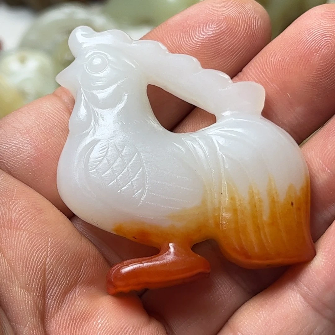 看***生和田玉未镶嵌颈饰
