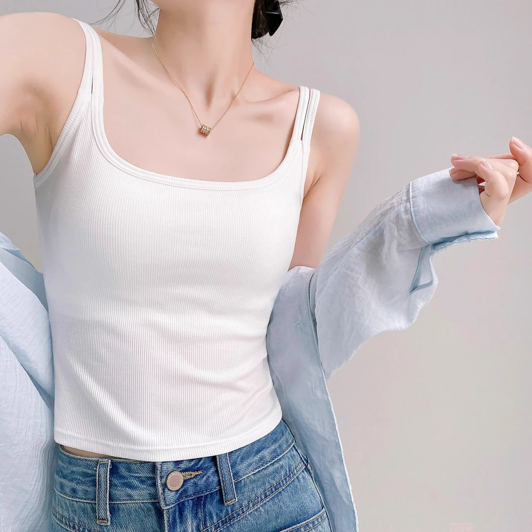 带胸垫螺纹双肩带短款背心女外穿文胸一体修身显瘦吊带打底上衣薄