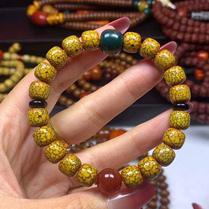 星月菩提吊坠菩提