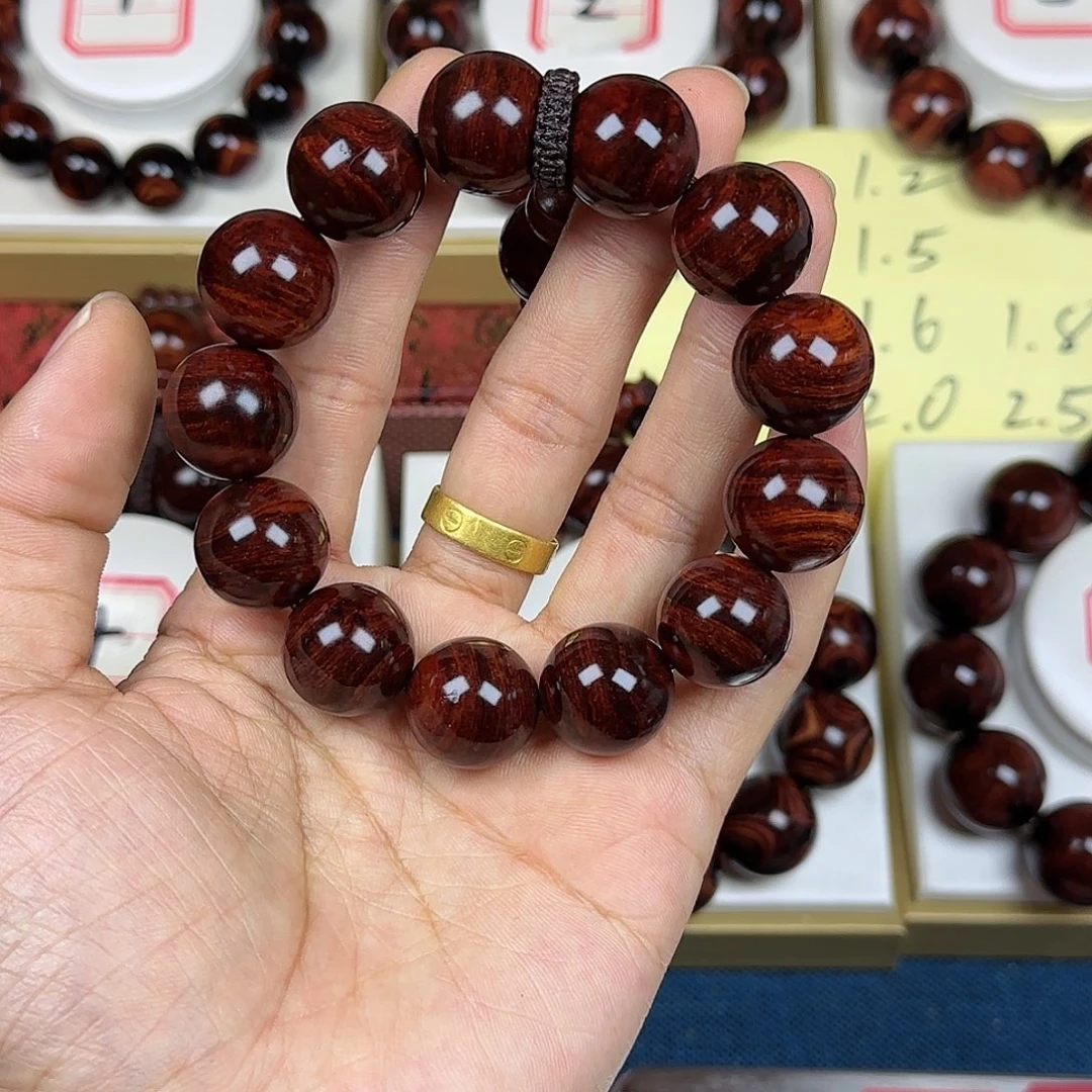 小***乐花梨木类黄花梨1.8