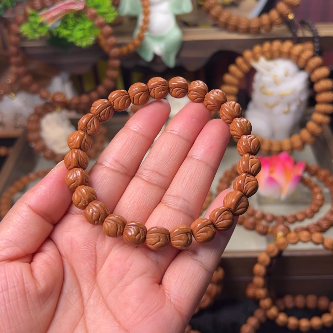 莫***晚桃核手串玉龙脊手串10