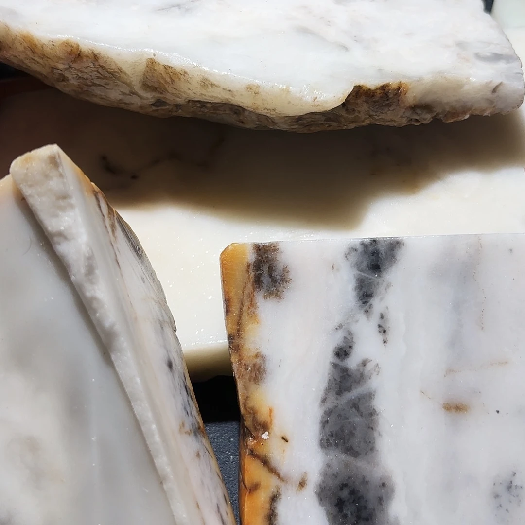 和田玉未镶嵌珠宝奇石