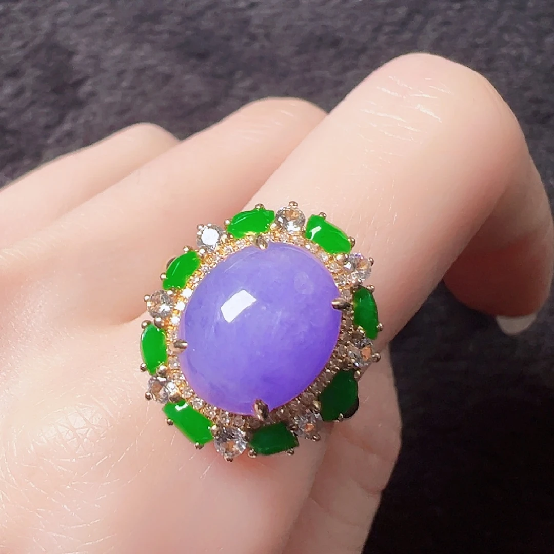 翡翠戒指18K金镶嵌签收后24小时鉴赏期，过时不退