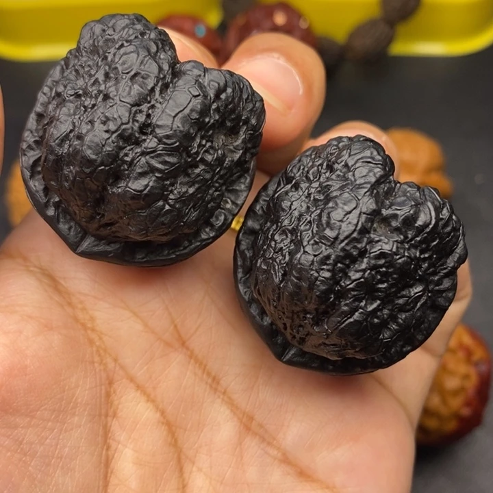 把件文玩核桃40尺蝴蝶蟾